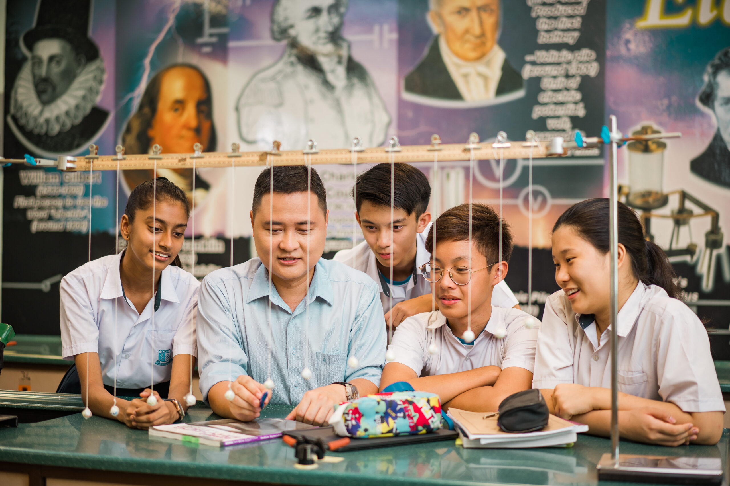 When Teachers Rethink Models: How Lesson Study Reshapes Science Teaching from the Inside Out