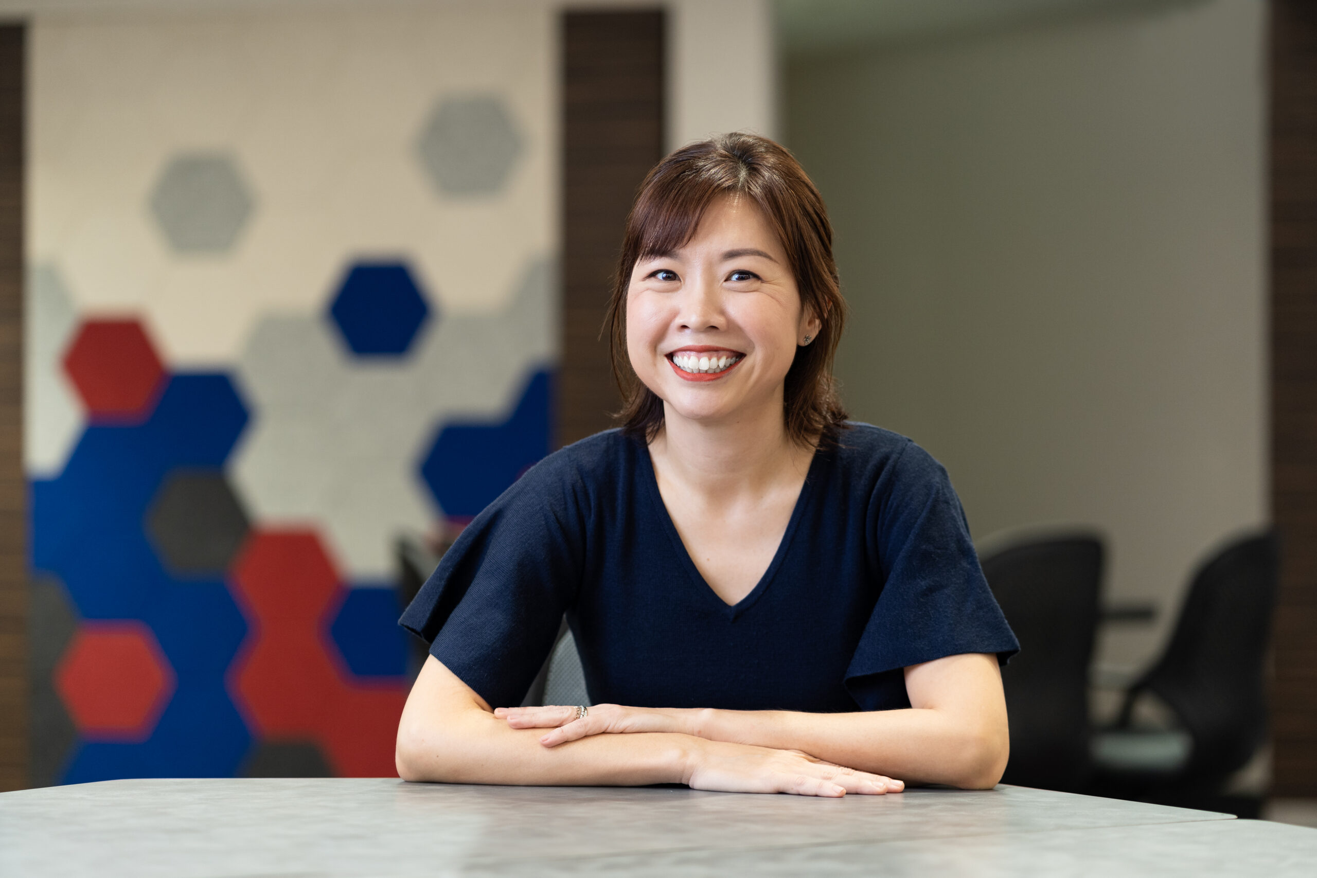 Reflection that Transforms: Rethinking Teacher Learning in Context